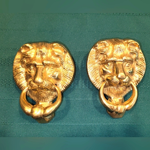 Pair Brass Lion Door Knockers - Picture 1 of 5